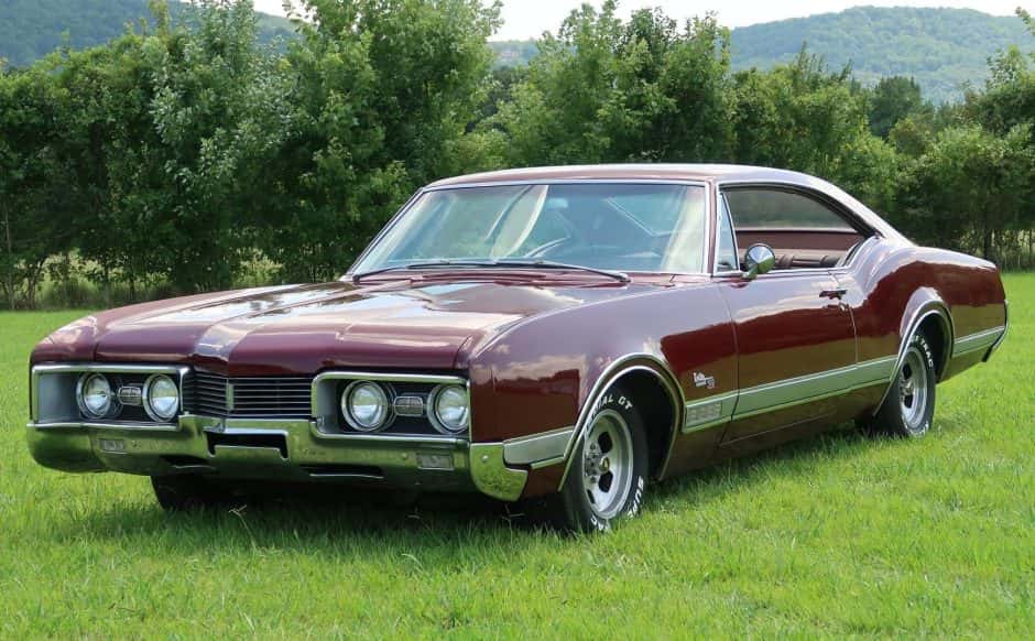 1967 Oldsmobile 88 sold for $9,100
