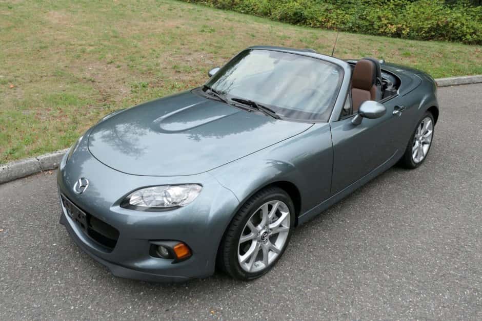 2013 Mazda NC MX-5 Miata sold for $24,000