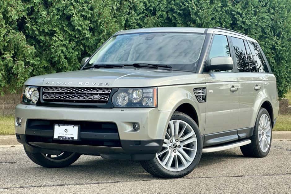 2013 Land Rover Range Rover Sport L320 sold for $25,000
