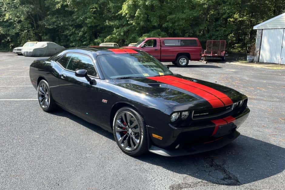 2013 Dodge Challenger SRT8 & 392 sold for $32,500