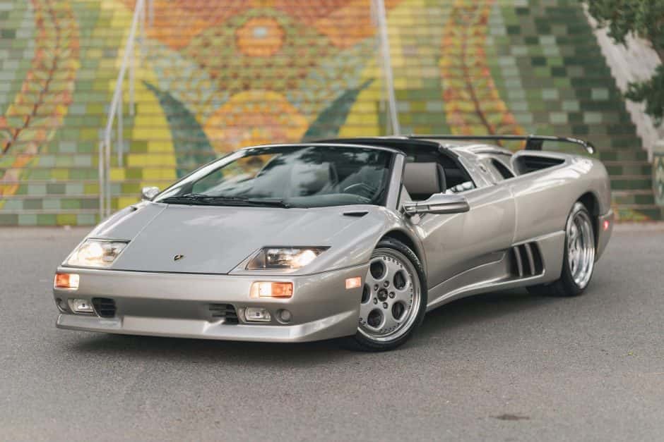 1999 Lamborghini Diablo sold for $432,000