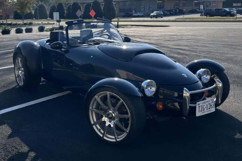 1997 Panoz Roadster sold for $32,750