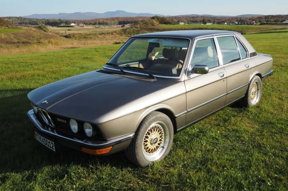 1979 BMW E12 5-Series sold for $10,100