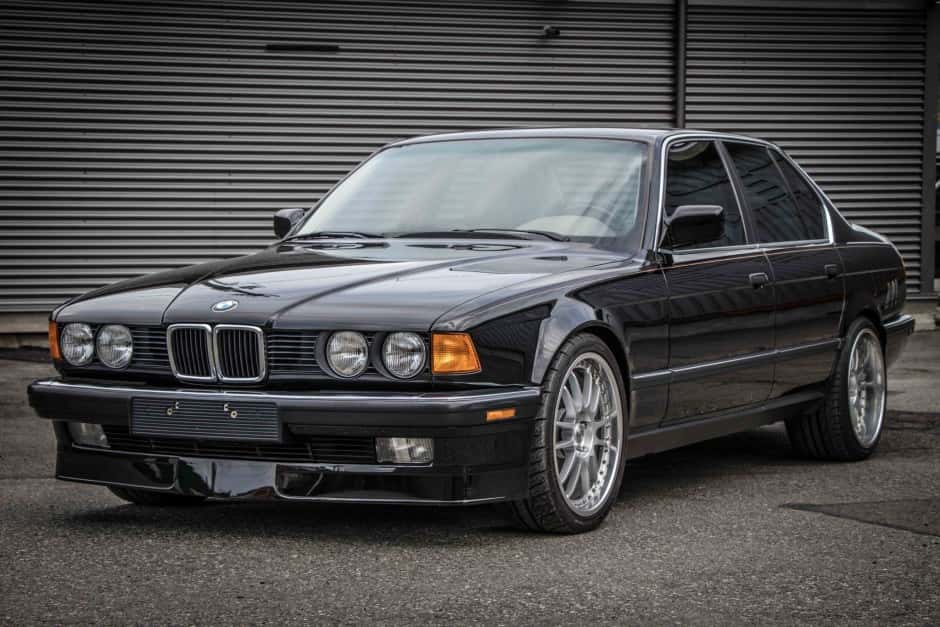 1991 BMW E32 7-Series sold for $13,250