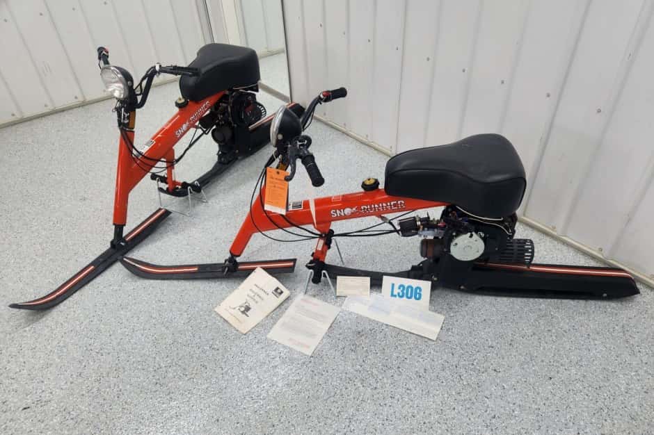 1979 Chrysler Sno-Runner sold for $2,750