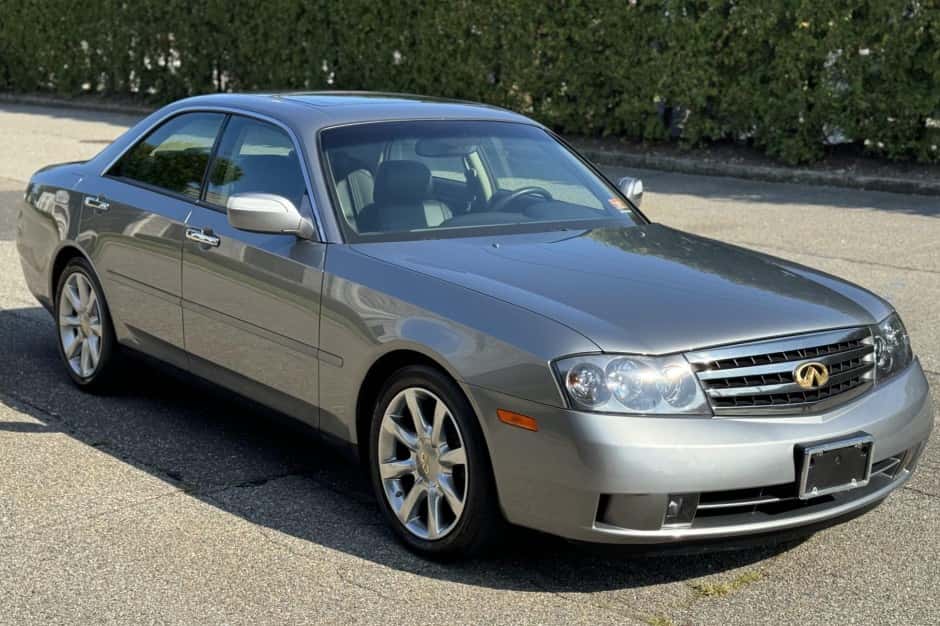 2003 Infiniti  sold for $21,000