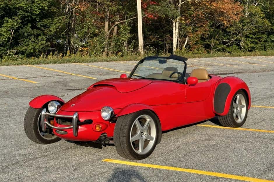 1998 Panoz Roadster sold for $25,777