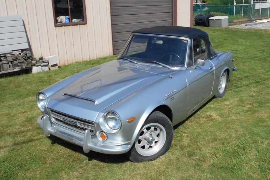 1969 Datsun Roadster sold for $9,400