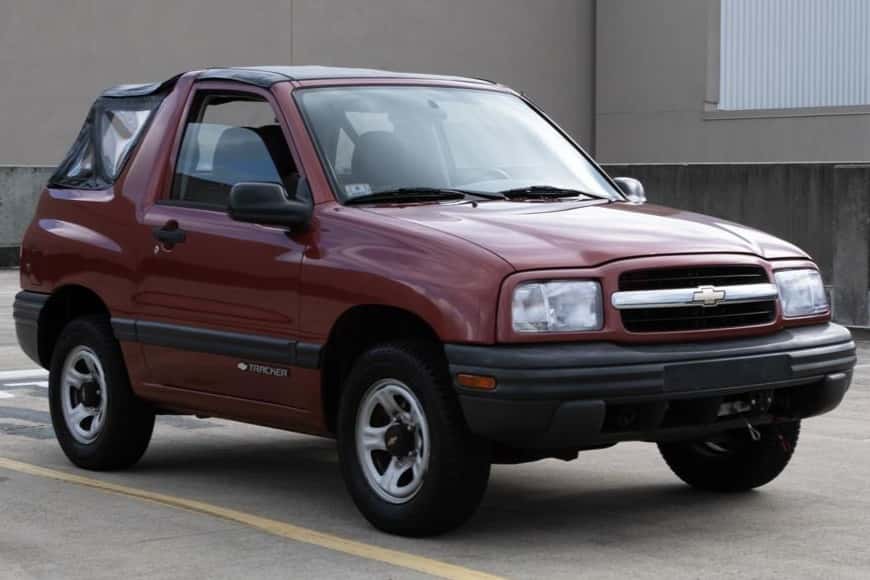 2001 Geo Tracker/Suzuki Sidekick sold for $8,000
