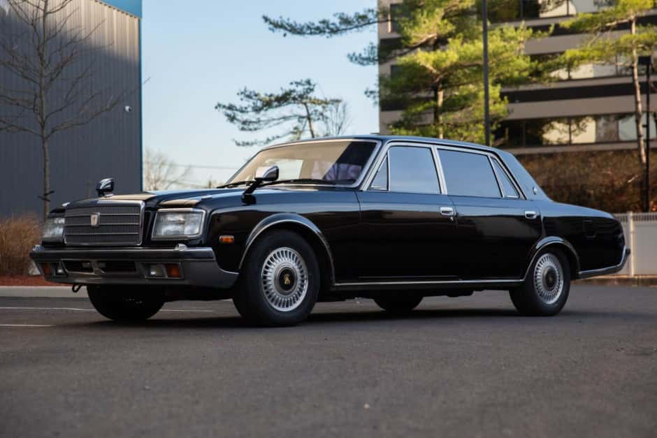 1995 Toyota Century sold for $7,300