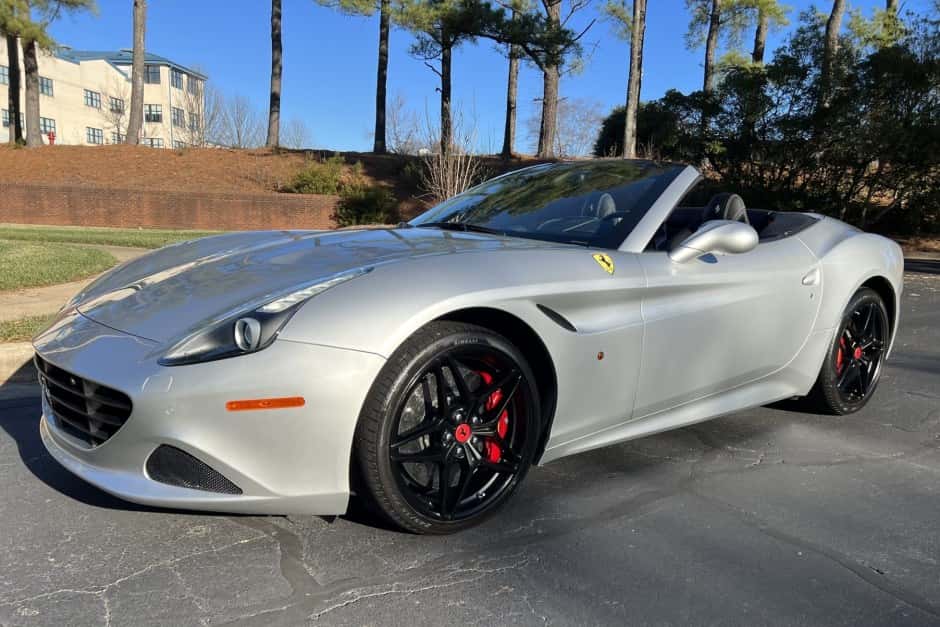 2017 Ferrari California sold for $142,000