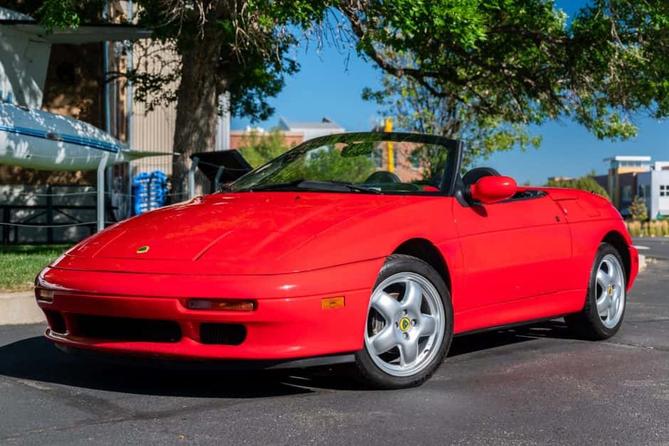 1991 Lotus Elan M100 sold for $20,750