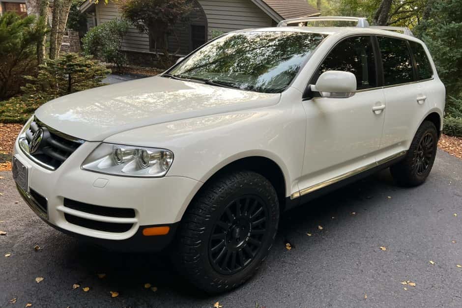 2005 Volkswagen Touareg sold for $15,250