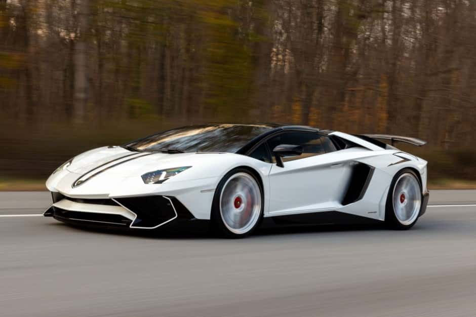 2017 Lamborghini Aventador sold for $557,000