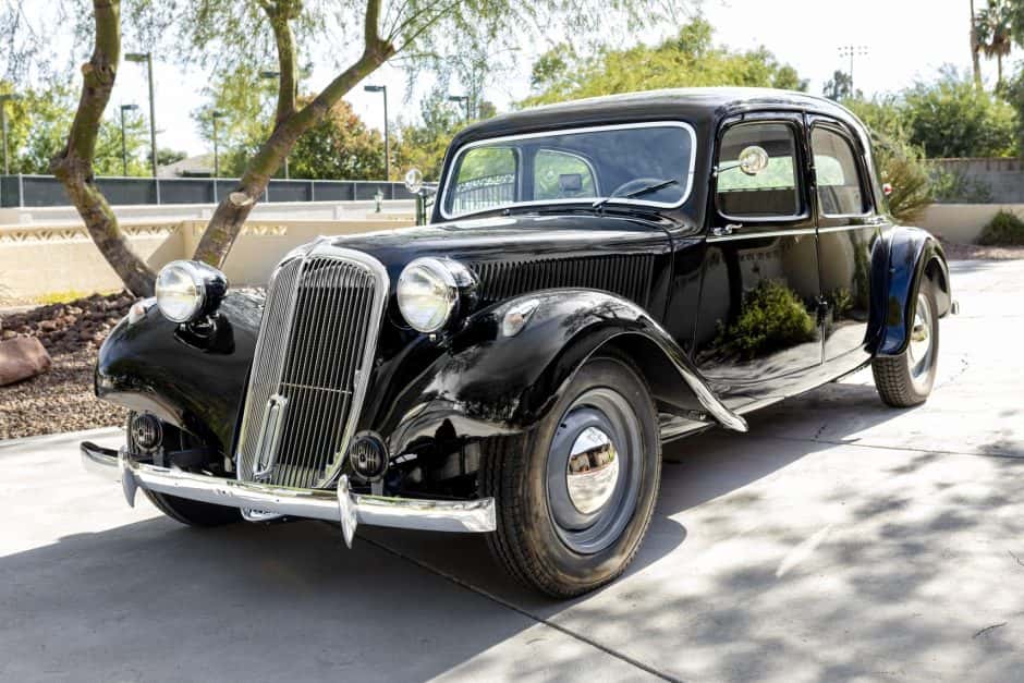 1954 Citroen Traction Avant sold for $24,259