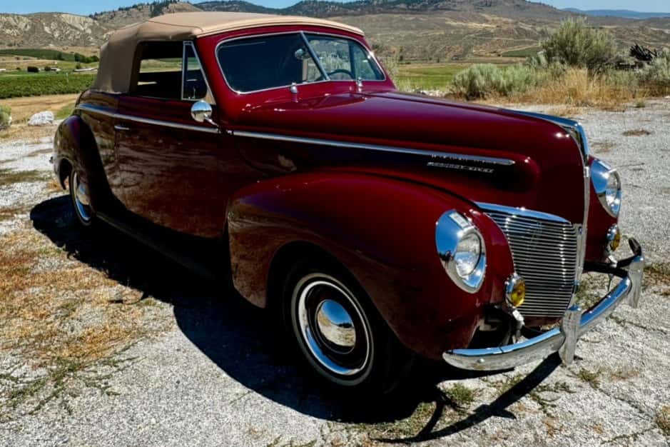 1940 Mercury Eight sold for $23,000