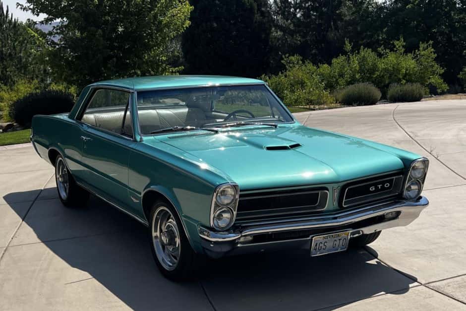 1965 Pontiac GTO sold for $35,500