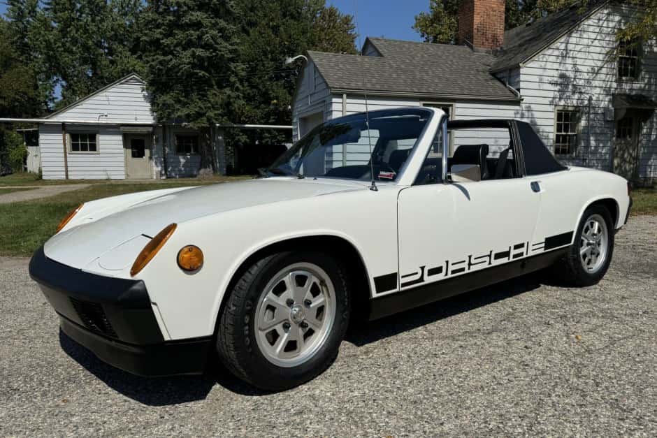 1974 Porsche 914 1.7/1.8/2.0 sold for $21,914