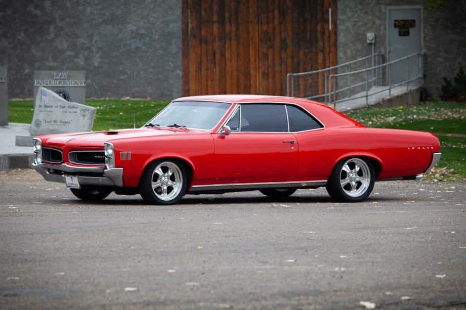 1966 Pontiac Tempest / LeMans sold for $50,500