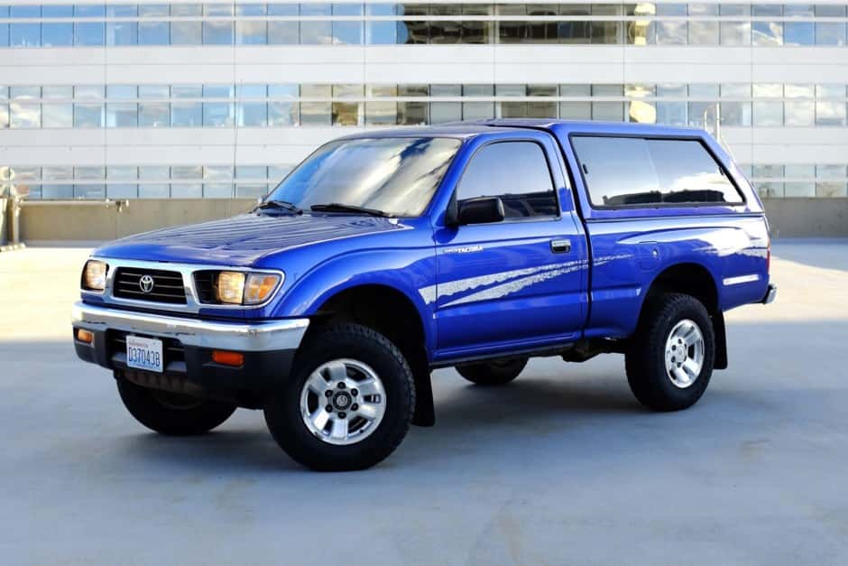 1996 Toyota Tacoma (N1X0 1995-2005) sold for $20,253