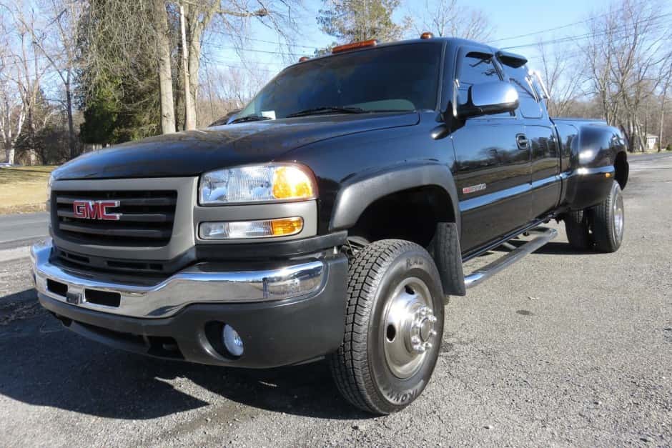 2003 GMC Sierra HD (GMT800 2000-2007) sold for $20,750