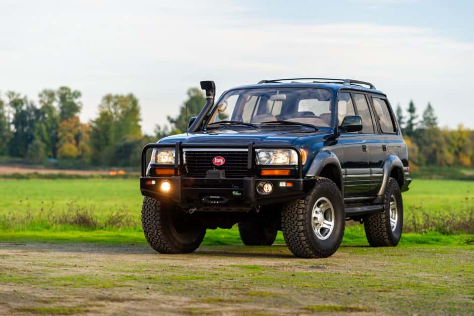 1997 Lexus LX450 sold for $27,600
