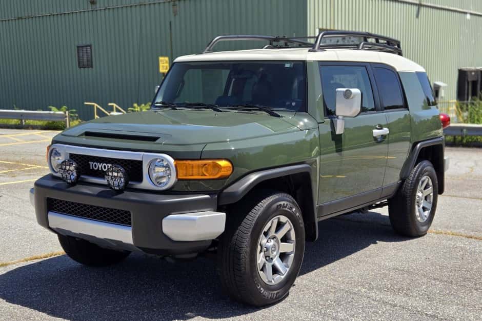 2014 Toyota FJ Cruiser sold for $56,000