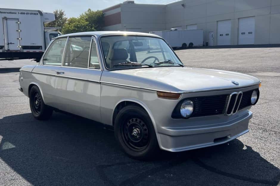 1974 BMW 2002tii sold for $20,000