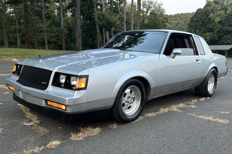 1986 Buick Regal sold for $18,750