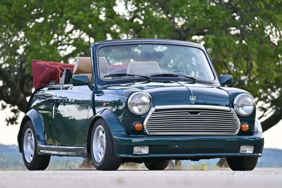 1995 Mini Mk VI & Mk VII sold for $19,000