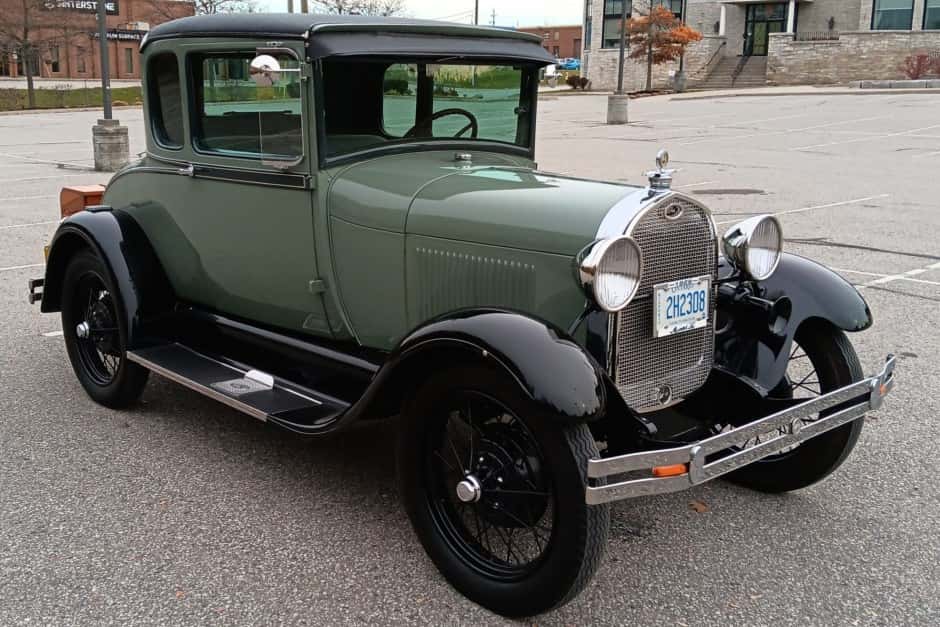 1928 Ford  sold for $12,300