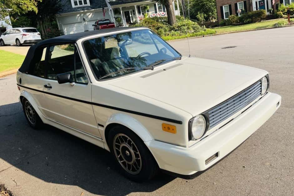 1992 Volkswagen Golf/Rabbit Cabriolet sold for $7,000