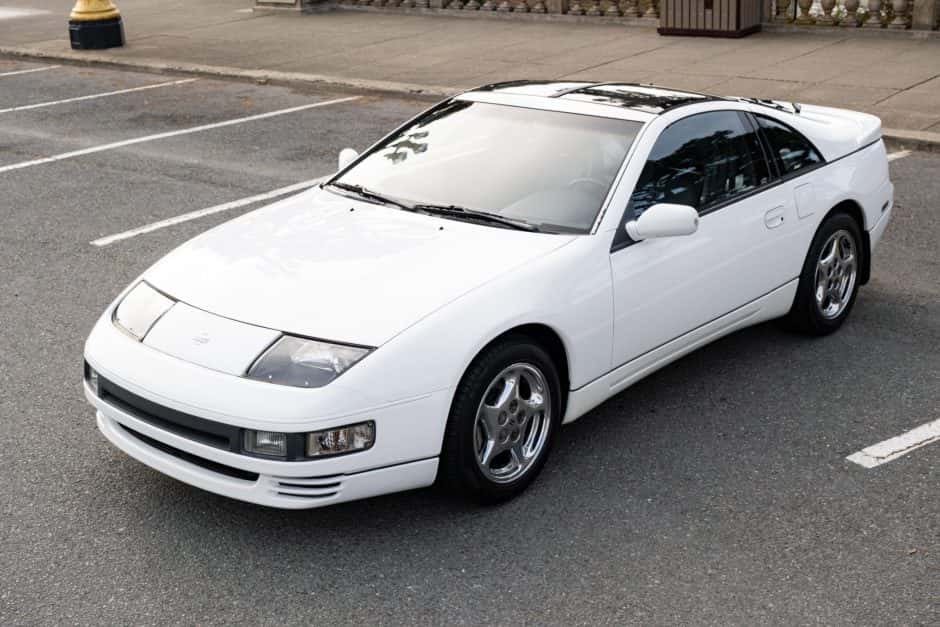 1992 Nissan Z32 300ZX sold for $25,000