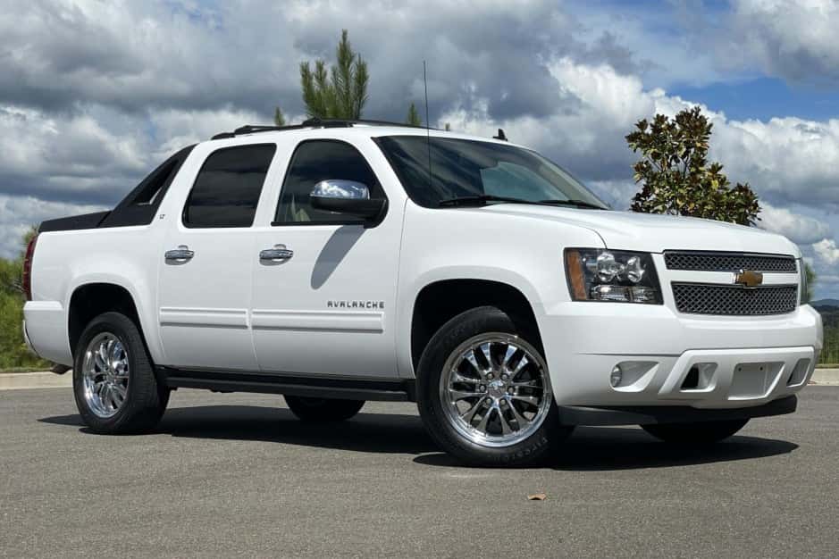 2012 Chevrolet Avalanche sold for $16,000