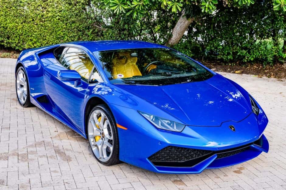 2016 Lamborghini Huracán sold for $205,500