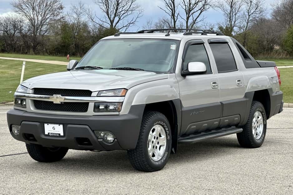 2004 Chevrolet Avalanche sold for $27,000