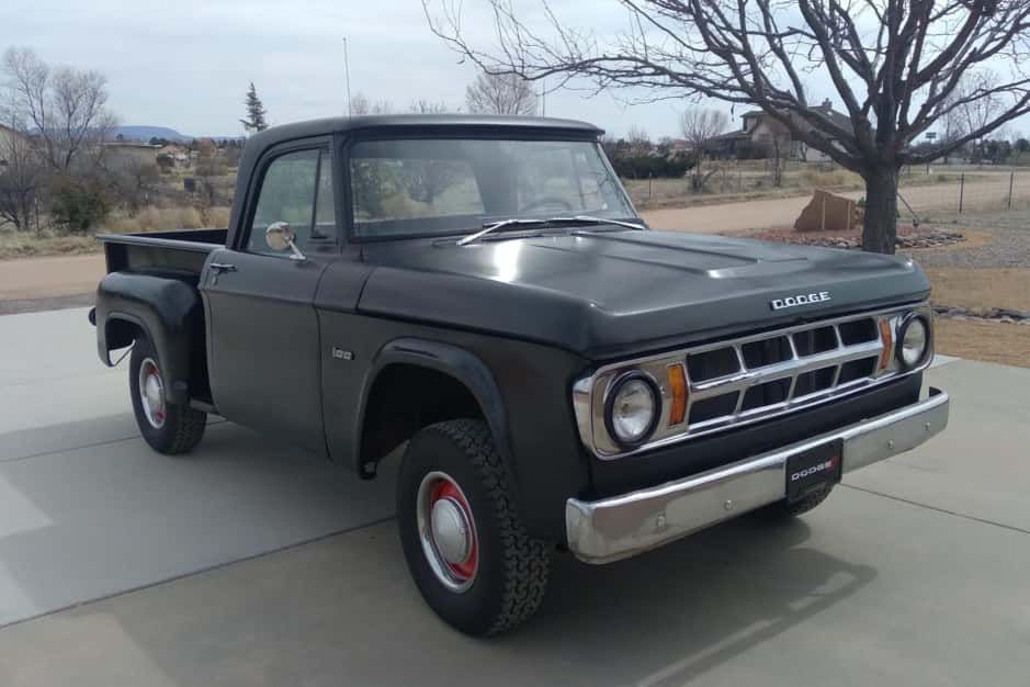 1969 Dodge D-Series (1965-1971) sold for $12,800