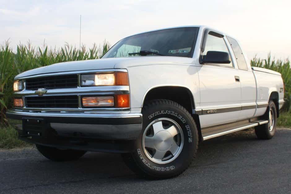 1998 Chevrolet C/K GMT400 (1988-2002) sold for $20,000