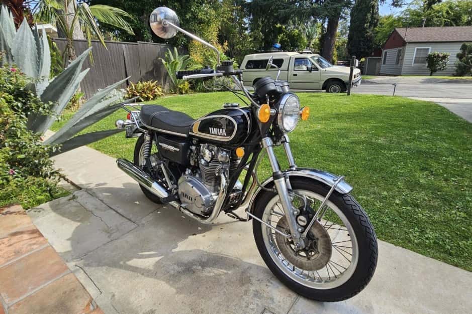 1975 Yamaha XS sold for $3,088