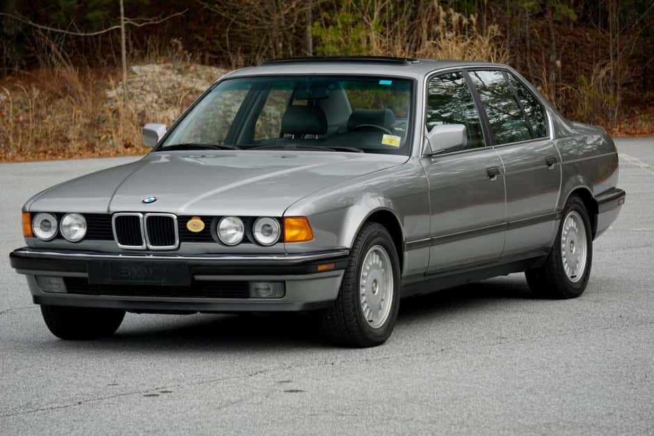 1989 BMW E32 7-Series sold for $19,950