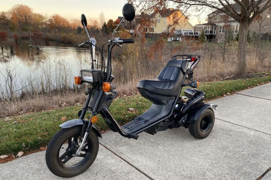 1985 Honda Step-Through Scooter sold for $1,700