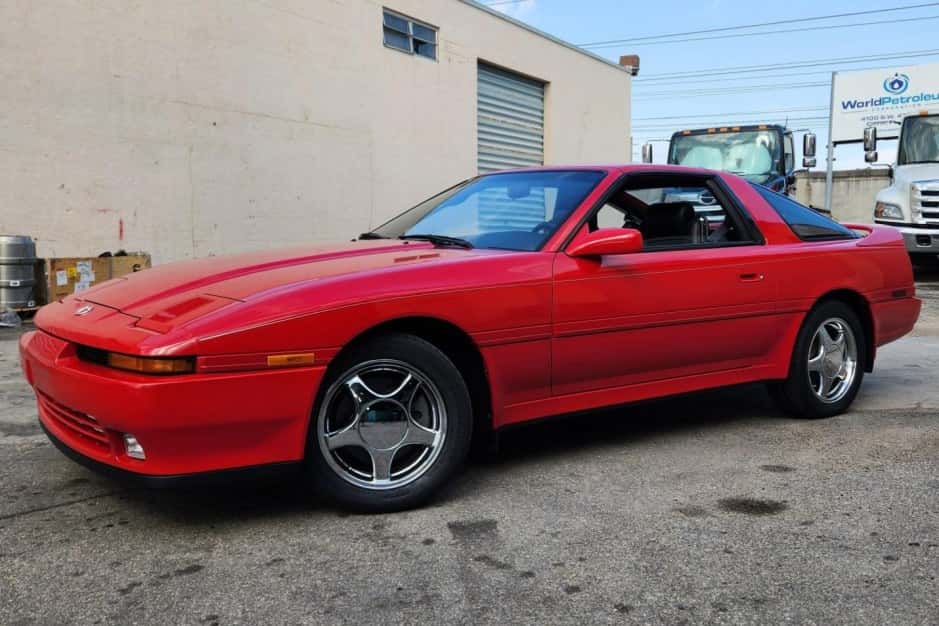1992 Toyota Supra A70 (1986-1992) sold for $40,000