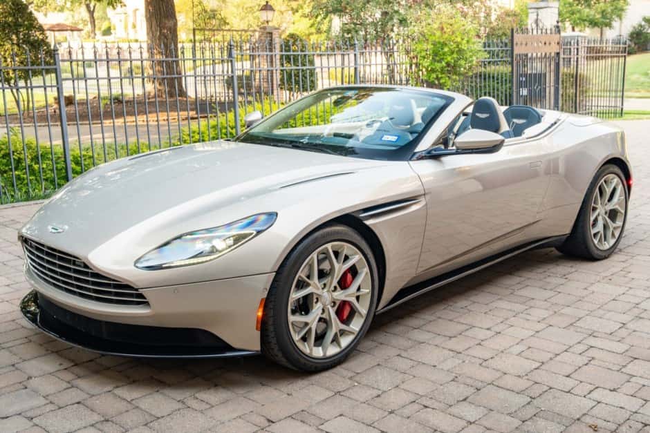 2019 Aston Martin DB11 sold for $108,500