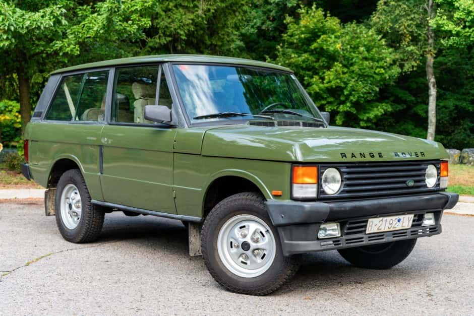 1990 Land Rover Range Rover Classic sold for $18,750
