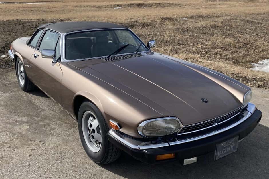 1986 Jaguar XJS sold for $8,200