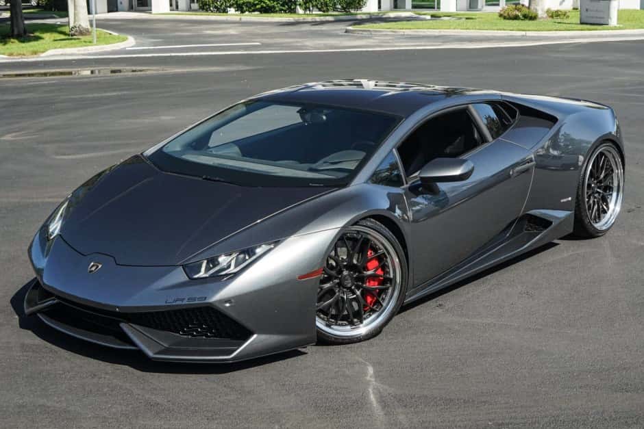 2015 Lamborghini Huracán sold for $222,000