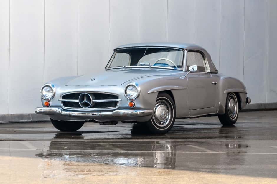 1961 Mercedes-Benz 190SL sold for $65,500