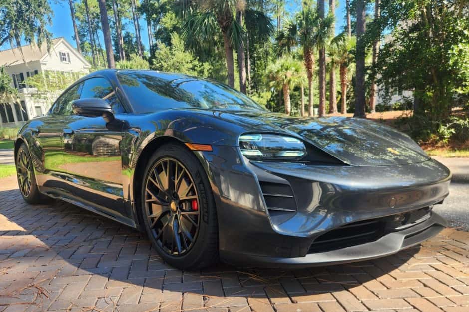 2022 Porsche Taycan sold for $82,000