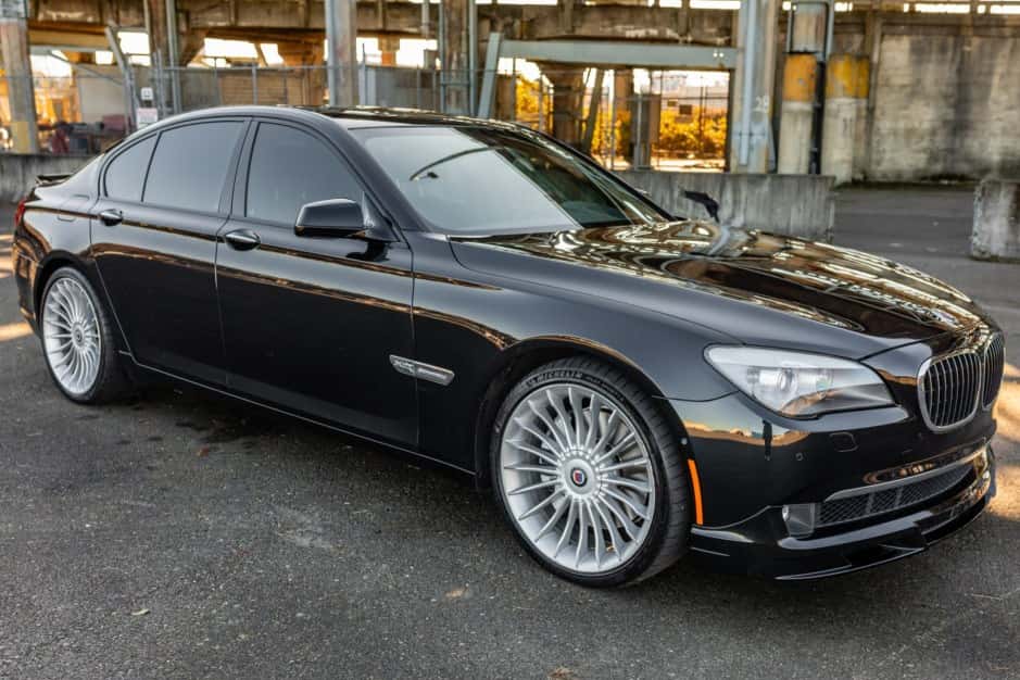 2011 BMW F01/F02 7-Series sold for $27,500