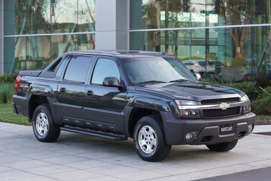 2003 Chevrolet Avalanche sold for $22,000